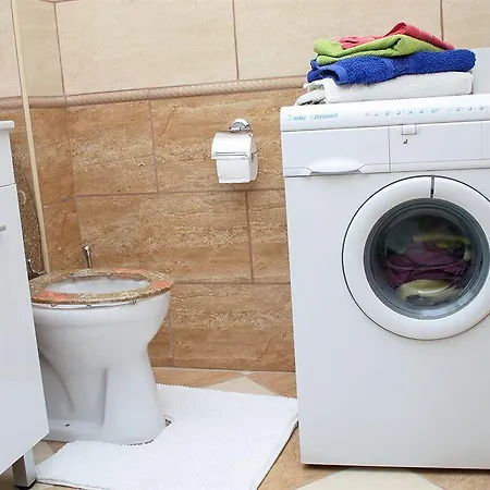 Hostel Central Apartment In Budapest *