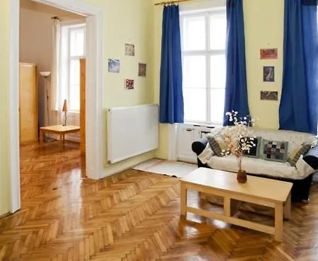 Central Apartment In Budapest Hostel Budapest